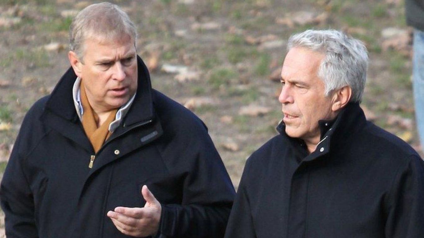 Expríncipe Andrew tras investigación caso Epstein.