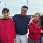 Jóvenes mariachis liberados por ICE en Texas
