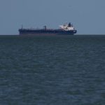 Irán cierra el estrecho de Ormuz tras ataques en Líbano